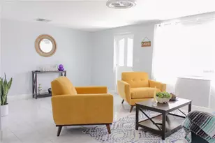 7012 Center Creek Dr, Tampa, FL 33615 - Photo 14