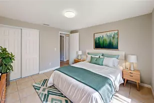 16206 Sagebrush Rd, Tampa, FL 33618 - Photo 14