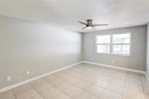 16206 Sagebrush Rd, Tampa, FL 33618 - Photo 18