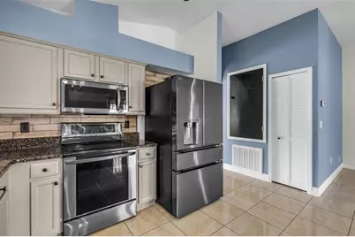 1424 Ocean Reef Road, Wesley Chapel, FL 33544 - Photo 10