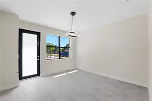 4355 Fontanarosa Village Ct, Tampa, FL 33614 - Photo 4