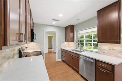 2928 Macalpin Drive S, Palm Harbor, FL 34684 - Photo 16