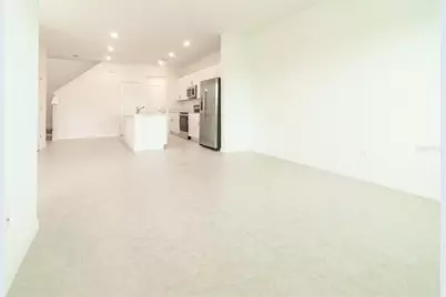 10844 Fowlers Bluff Court, Tampa, FL 33647 - Photo 6