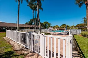 1601 43rd Street N, Saint Petersburg, FL 33713 - Photo 48