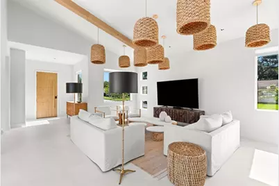 5150 Dartmouth Avenue N, Saint Petersburg, FL 33710 - Photo 4