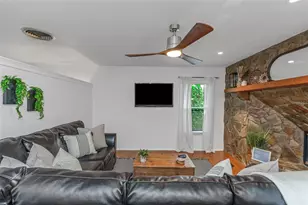 11530 66th Ave N, Seminole, FL 33772 - Photo 8