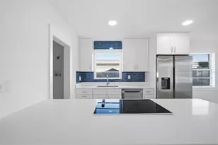 3805 W Pearl Ave, Tampa, FL 33611 - Photo 4