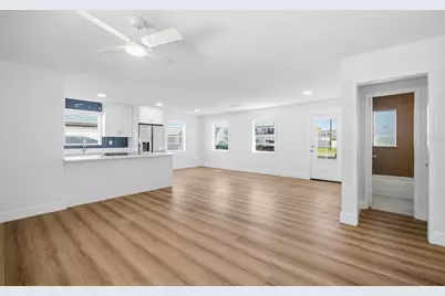 3805 W Pearl Avenue, Tampa, FL 33611 - Photo 8