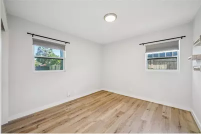 5995 44th Avenue N, Saint Petersburg, FL 33709 - Photo 16