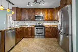 8639 Leighton Dr, Tampa, FL 33614 - Photo 8