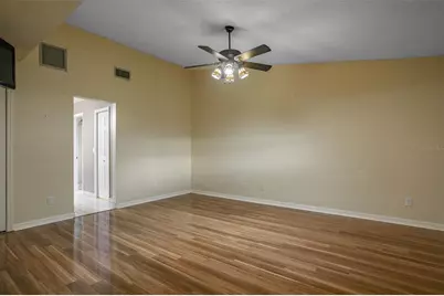 8639 Leighton Drive, Tampa, FL 33614 - Photo 18