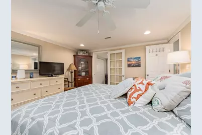 707 Snug Island, Clearwater Beach, FL 33767 - Photo 10