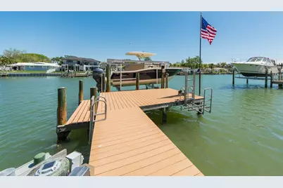 707 Snug Island, Clearwater Beach, FL 33767 - Photo 50