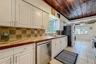 5202 9th Ave S, Gulfport, FL 33707 - Photo 4