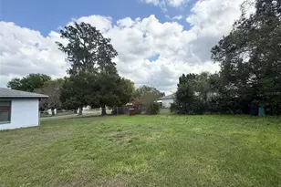 2122 Cr 437A, Lake Panasoffkee, FL 33538 - Photo 22