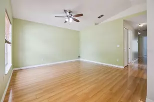 124 Diamond Ridge Blvd, Auburndale, FL 33823 - Photo 4