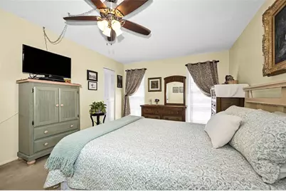 219 Elmwood Circle #219, Seminole, FL 33777 - Photo 18
