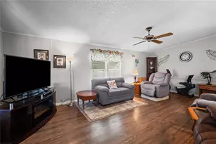 36853 Jodi Ave, Zephyrhills, FL 33542 - Photo 12