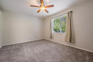 1827 Hammocks Ave, Lutz, FL 33549 - Photo 16