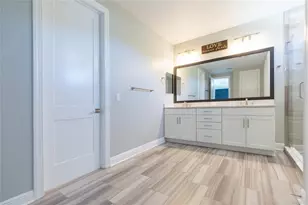 3621 W De Leon St, Tampa, FL 33609 - Photo 42