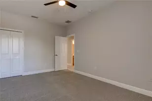 14606 Bournemouth Rd, Tampa, FL 33626 - Photo 12