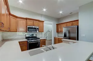 14606 Bournemouth Rd, Tampa, FL 33626 - Photo 32