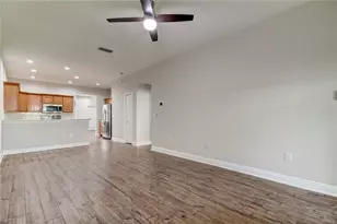 14606 Bournemouth Rd, Tampa, FL 33626 - Photo 30