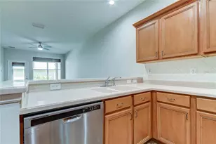 14606 Bournemouth Rd, Tampa, FL 33626 - Photo 16