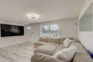 3309 Jackson Dr, Holiday, FL 34691 - Photo 10