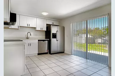 2307 Merrily Circle N, Seffner, FL 33584 - Photo 2