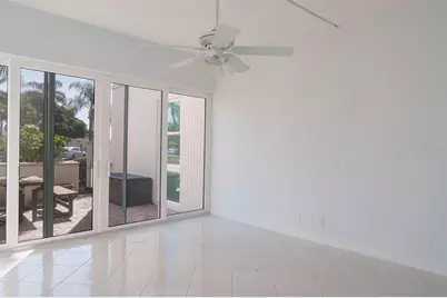 7400 Sun Island Drive S #111, South Pasadena, FL 33707 - Photo 12