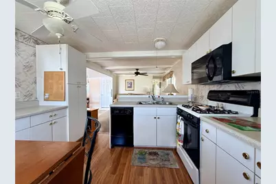 651 54th Lane S #14, Saint Petersburg, FL 33707 - Photo 20
