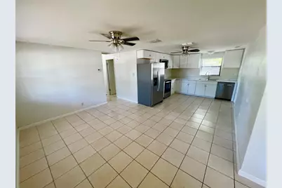 6908 82nd Avenue N, Pinellas Park, FL 33781 - Photo 4