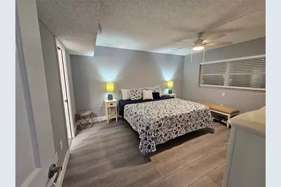 6020 Shore Boulevard S #107, Gulfport, FL 33707 - Photo 12