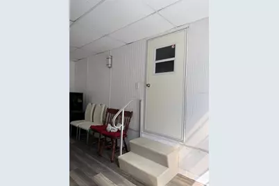 7803 46th Avenue N #129, Saint Petersburg, FL 33709 - Photo 4