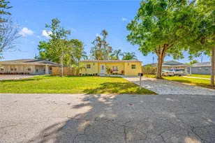 317 Elizabeth Ave, Clearwater, FL 33759 - Photo 46