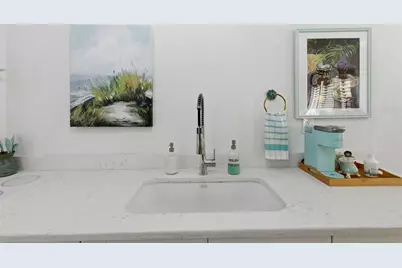 130 4th Avenue N #106, Saint Petersburg, FL 33701 - Photo 12