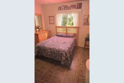 746 38th Avenue S, Saint Petersburg, FL 33705 - Photo 6