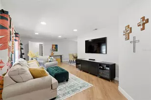 9667 123rd Way, Seminole, FL 33772 - Photo 6