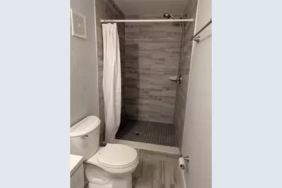 3613 Kingston Street N, Saint Petersburg, FL 33713 - Photo 12