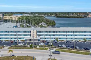 1819 Shore Dr S, South Pasadena, FL 33707 - Photo 1