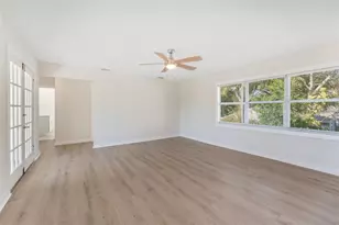 221 S Hale Ave, Tampa, FL 33609 - Photo 34