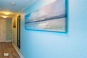 2506 N Rocky Point Dr, Tampa, FL 33607 - Photo 32