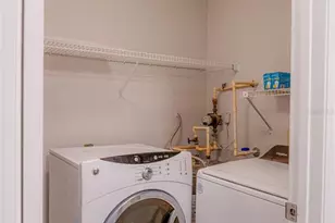 717 Mainsail Dr, Tampa, FL 33602 - Photo 16