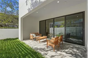 321 2nd St N, Saint Petersburg, FL 33701 - Photo 38