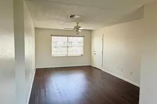 1920 E Edgewood Dr, Lakeland, FL 33803 - Photo 14