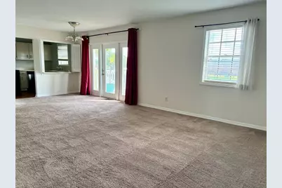 204 Pompano Drive SE #D, Saint Petersburg, FL 33705 - Photo 8