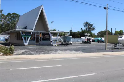 5715 Seminole Boulevard, Seminole, FL 33772 - Photo 1