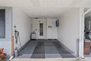 10008 Daffodil Street N, Pinellas Park, FL 33782 - Photo 4