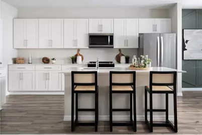 36658 Sagemoor Drive, Zephyrhills, FL 33541 - Photo 6